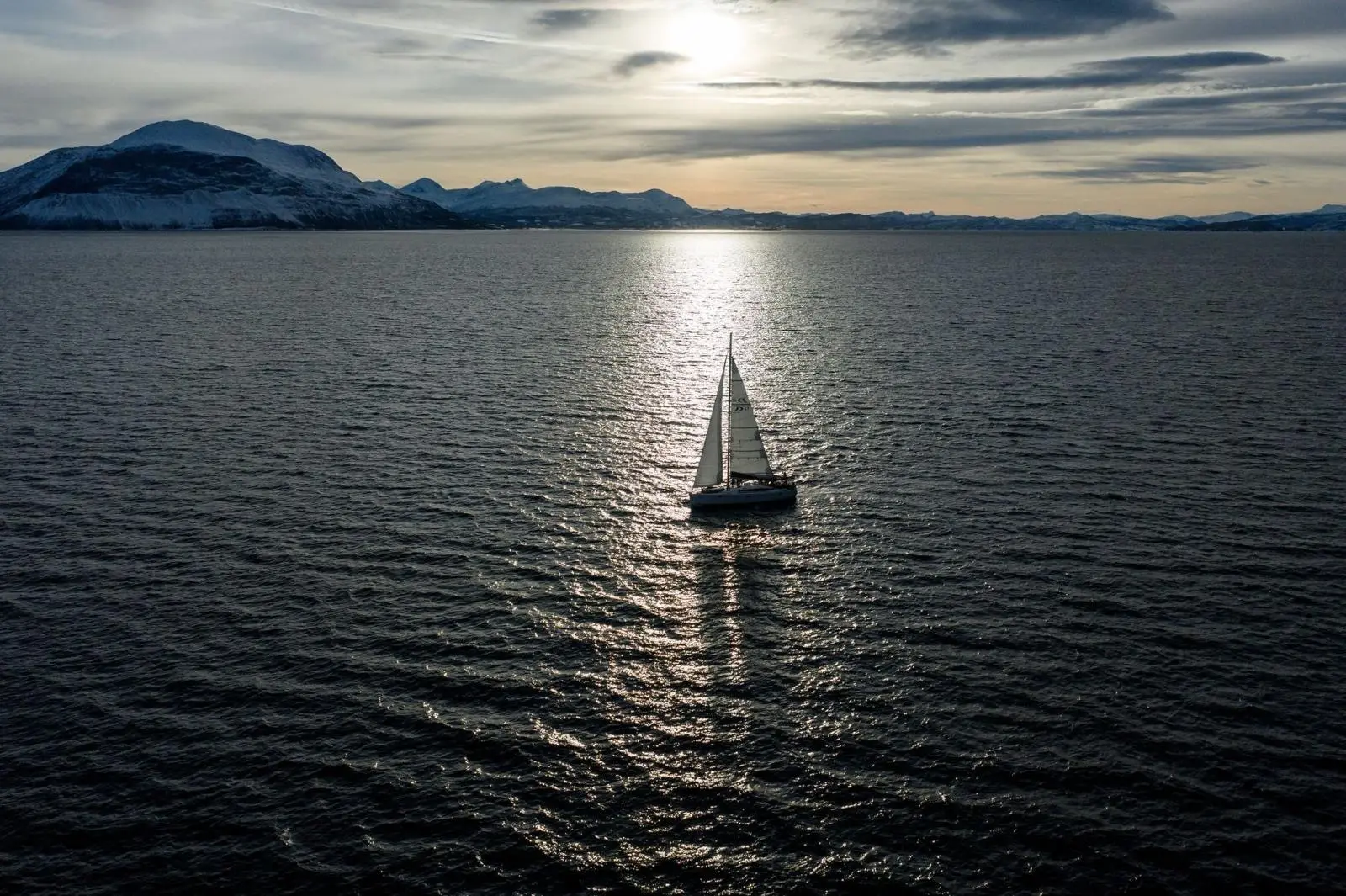 Segelschiff allein unterwegs | © Alice Russolo
