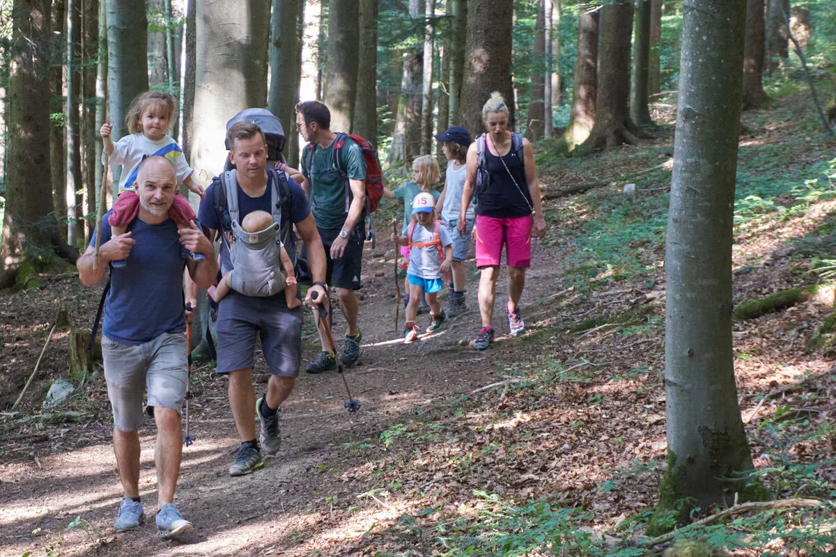 Familiengruppe-unterwegs | © DAV Sektion Tegernsee