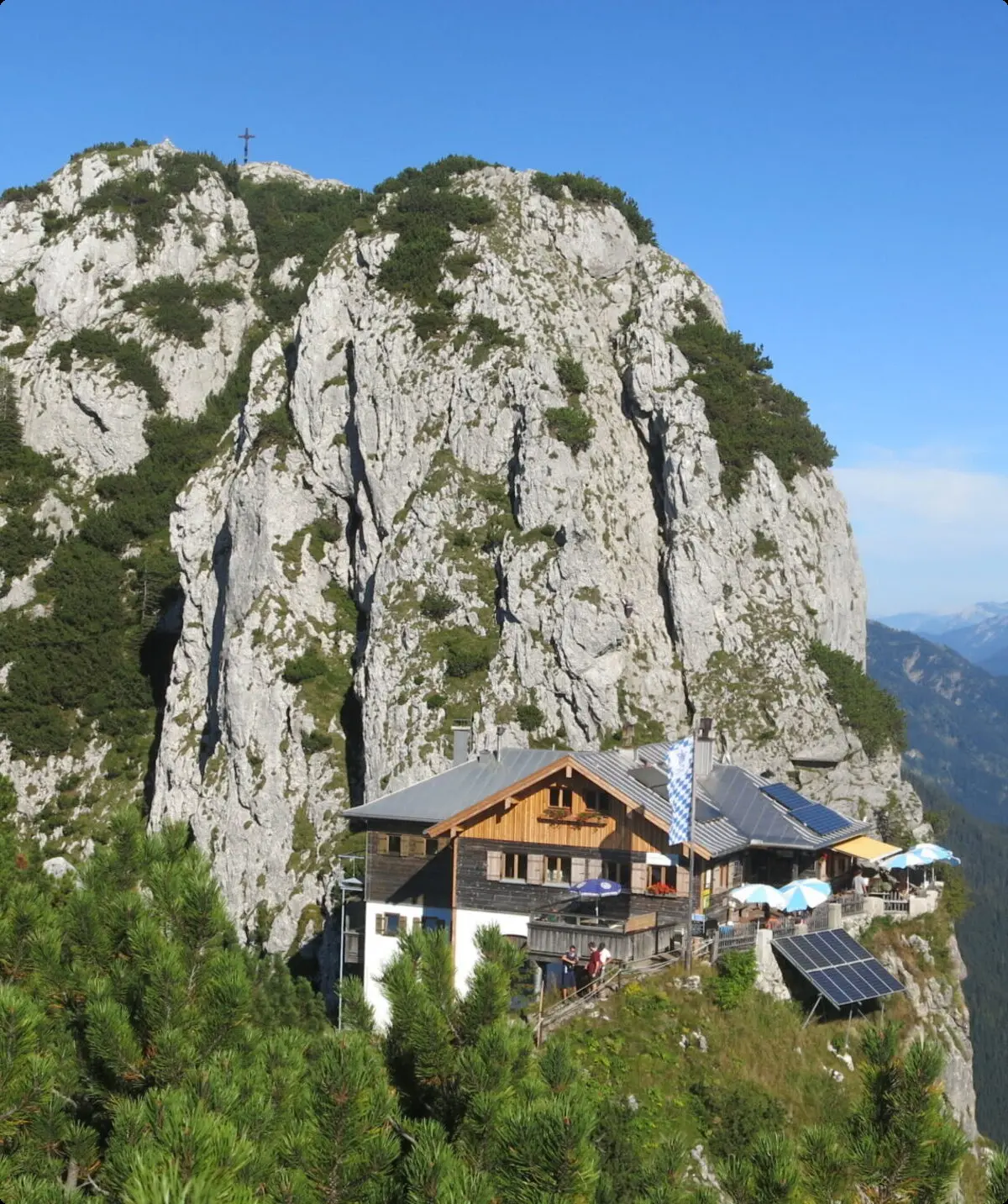 Tegernseer-huette-von-westen | © DAV Sektion Tegernsee
