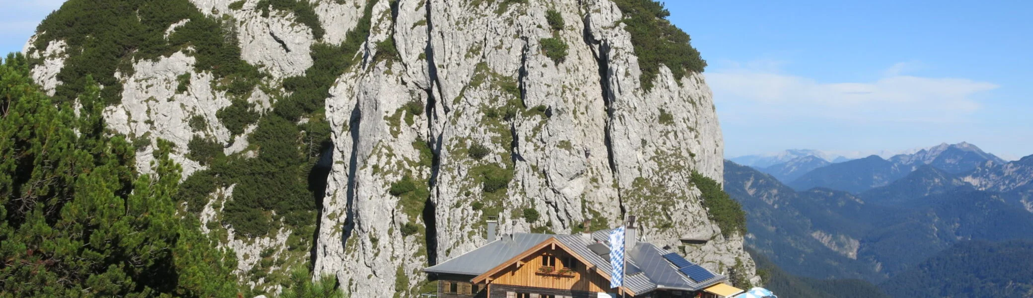 Tegernseer-huette-von-westen | © DAV Sektion Tegernsee